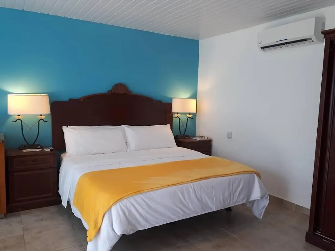 Aparthotel Solar Villa Oranjestad